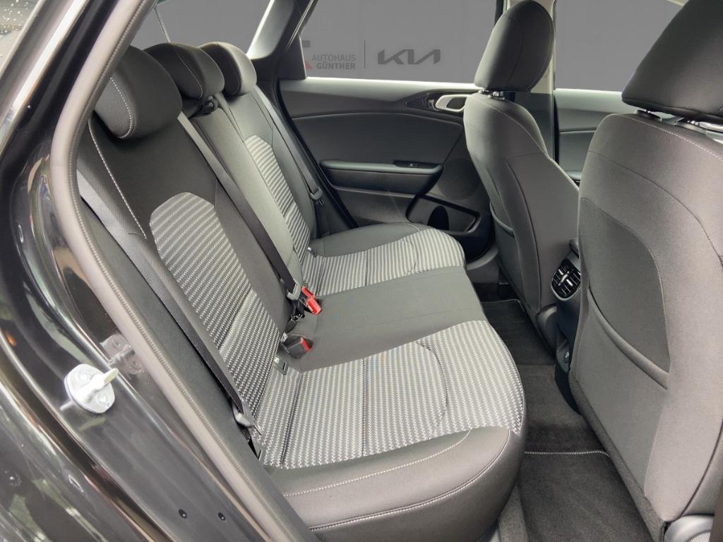 Kia Ceed_sw Sportswagon 1.5 T-GDI 140PS Automatik/LE