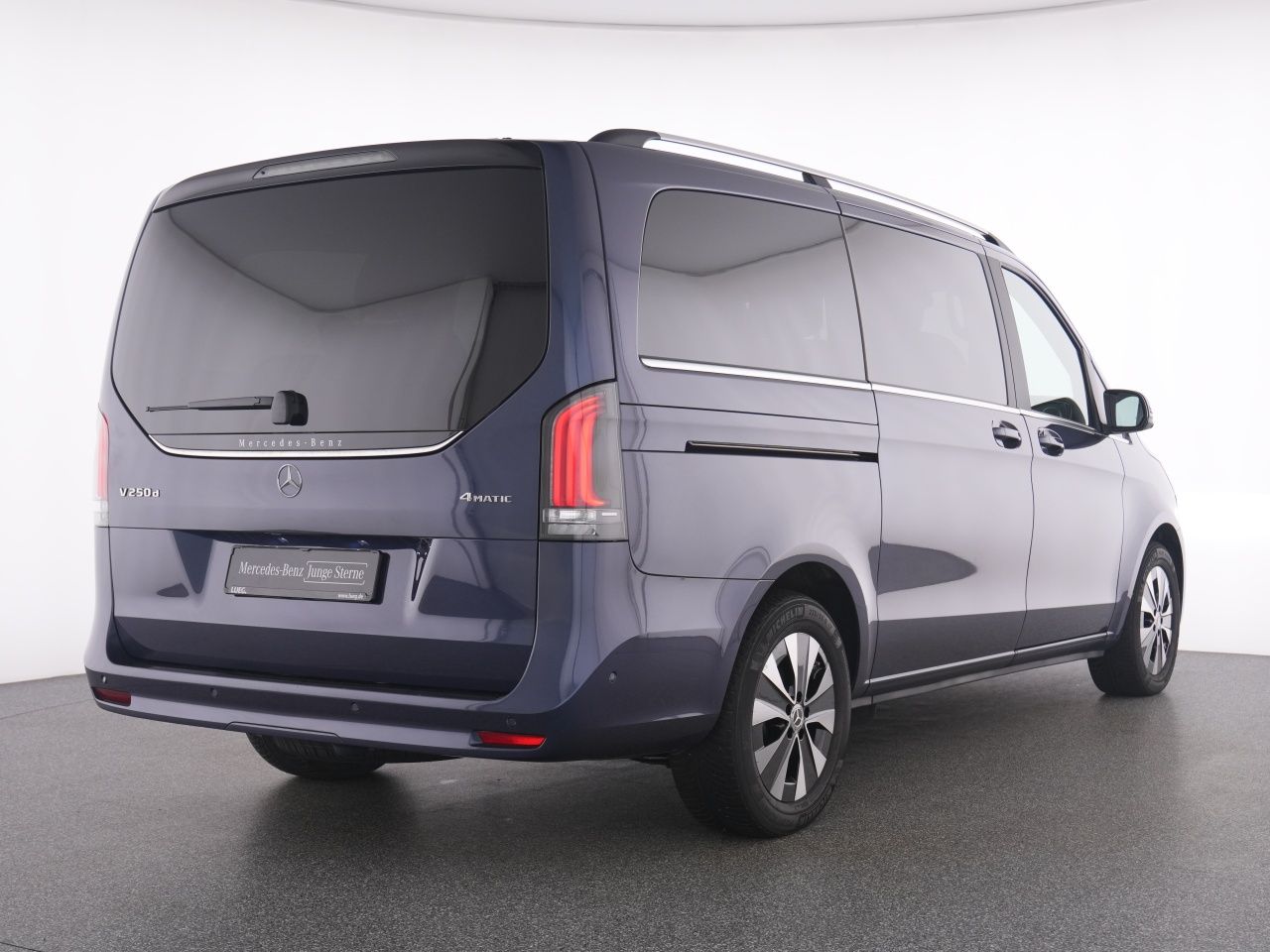 Mercedes-Benz V 250 d 4M Avantgarde+MBeam+Sthzg+AHK+Leder+360° imagem 3