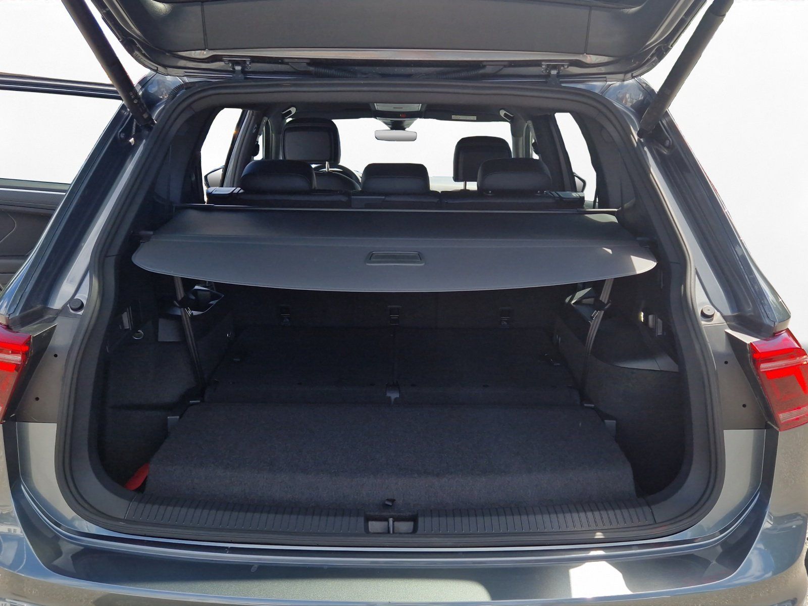 Volkswagen Tiguan Allspace 2.0 TSI DSG 4MOTION R-Line | AHK foto 15