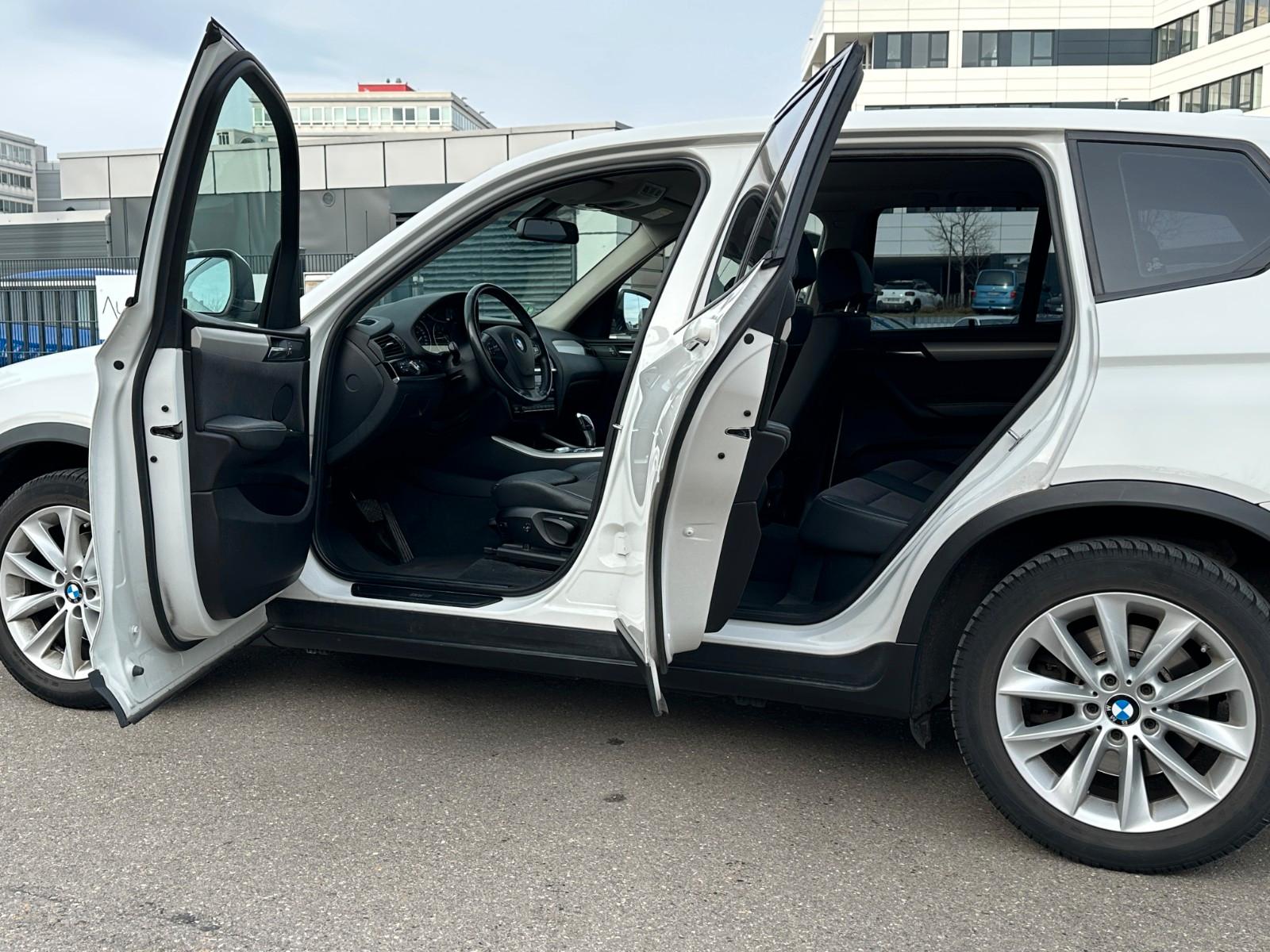 BMW X3 xDrive 30 d Advantage AHK  Kamera