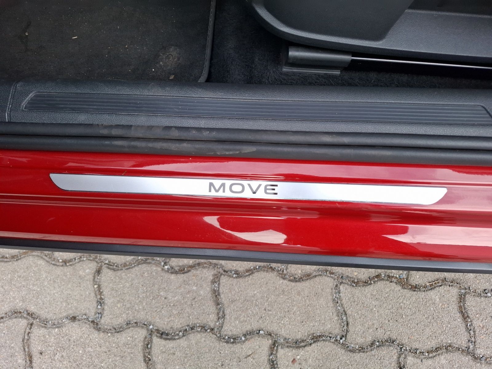 Fahrzeugabbildung Volkswagen Taigo Move DSG Matrix Navi ACC RFK SHZ AID