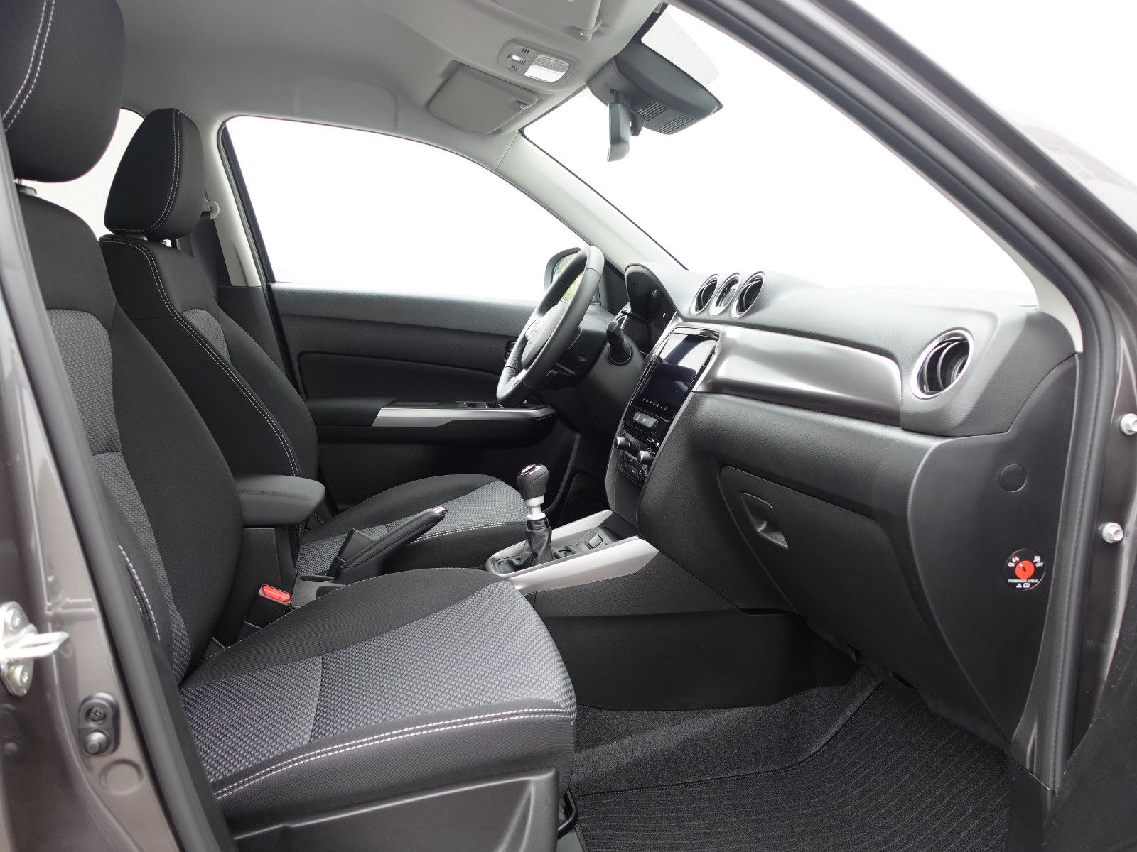 Fahrzeugabbildung Suzuki Vitara Comfort 1.4,Navi,Kamera,Sitzhz,LED,17"Alu