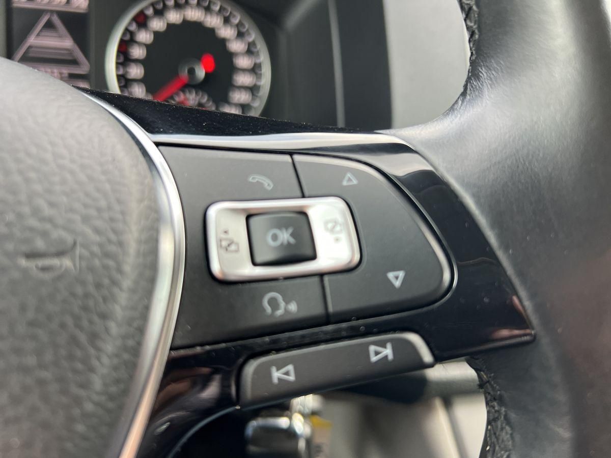 T6 Transporter Kasten 2.0 TDI RFK ACC NAV LED ST