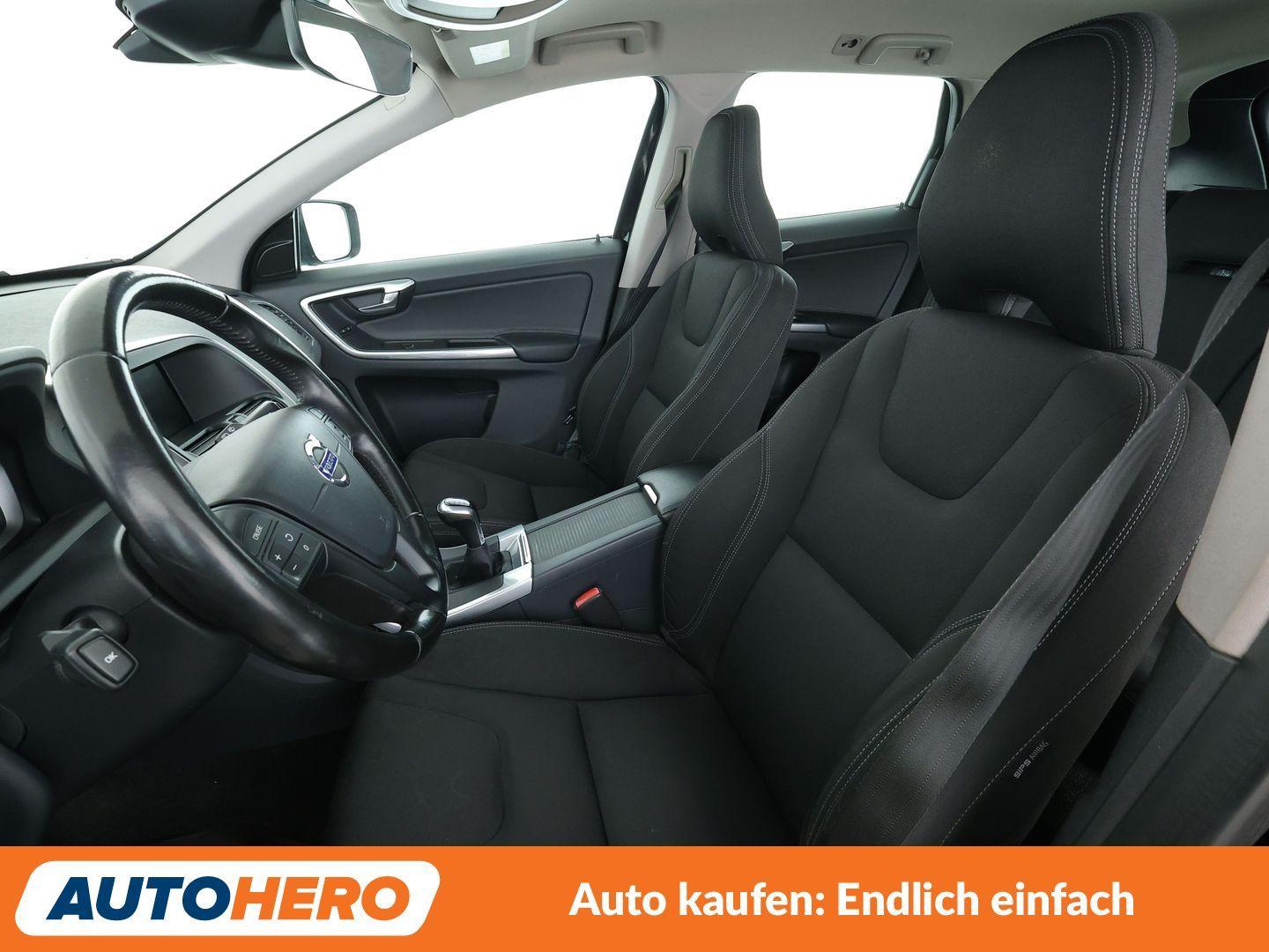 Volvo XC60 2.0 D3 Kinetic 2WD*NAVI*XENON*TEMPO*PDC*SHZ