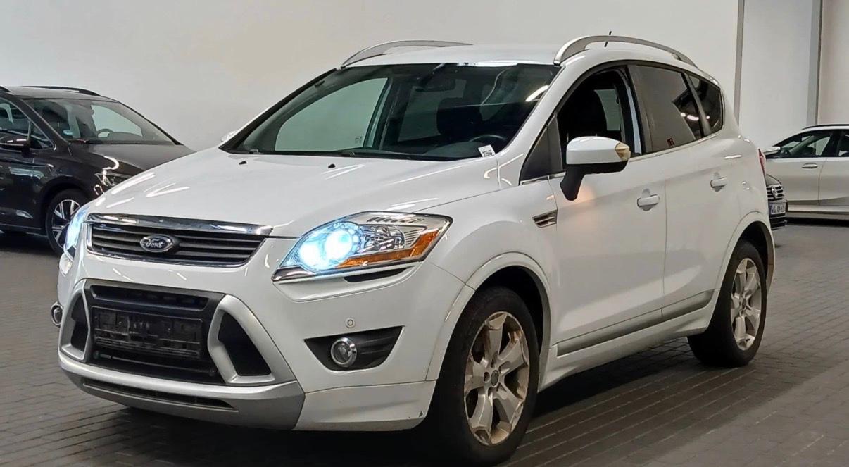 Ford Kuga Titanium 2,0 TDCi 4x2 "Titanium"