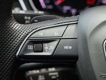 Fahrzeugverkauf 14 Audi A4 Avant 40 TFSI quattro S line Matrix AHK StHZ