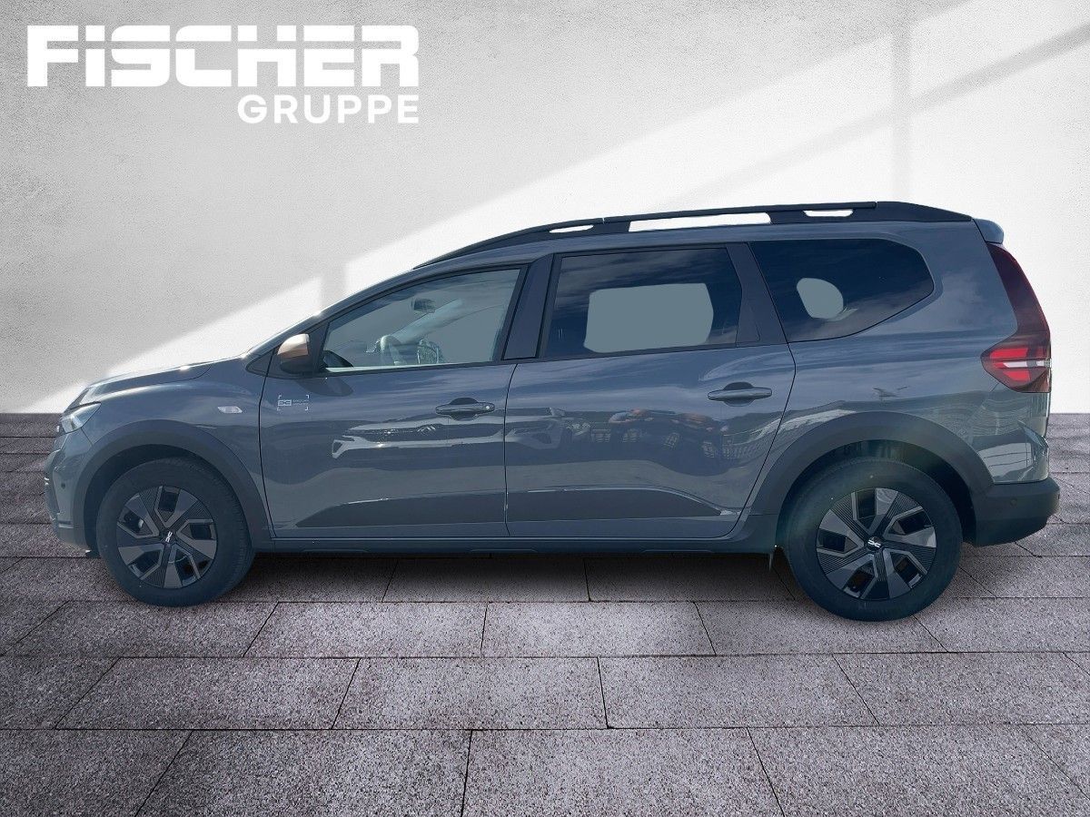 Fahrzeugabbildung Dacia Jogger Expression HYBRID 140 SHZ Kamera