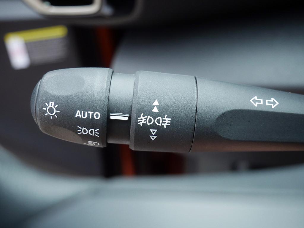 Citroën ë-C4 Feel Pack SHZ KAMERA NAVI HUD STANDHZ LED