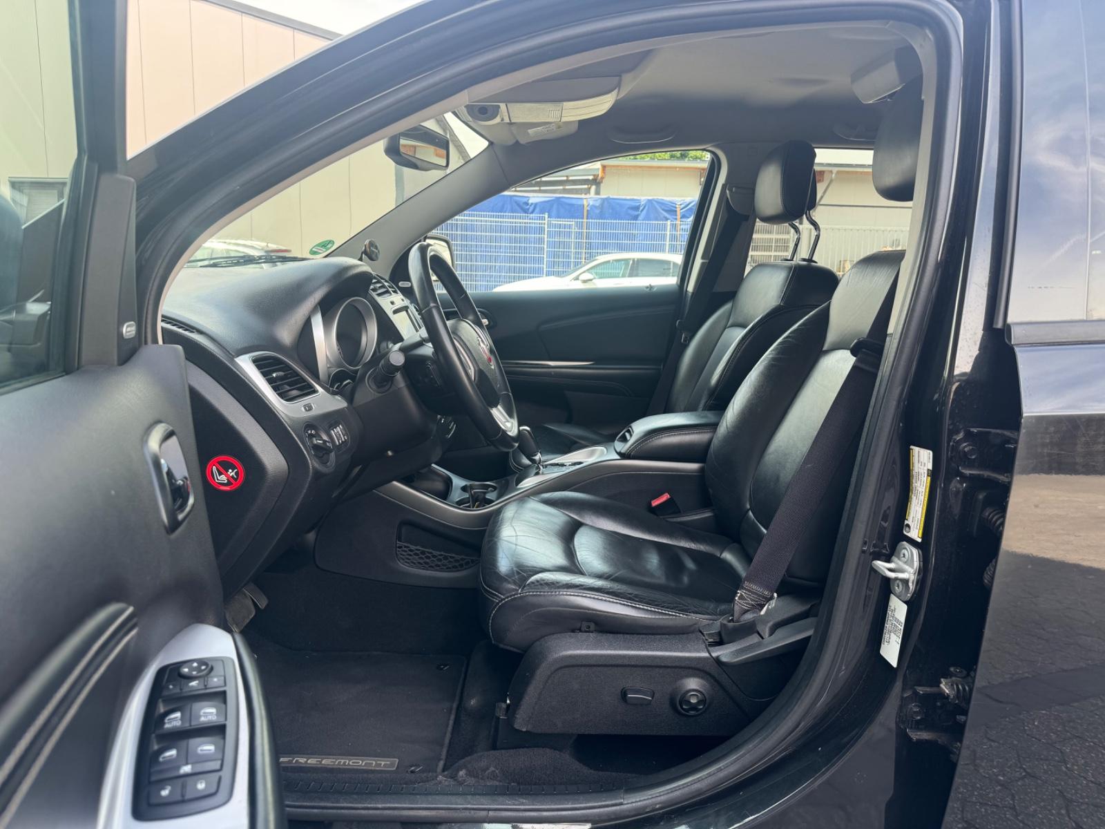 Fiat Freemont 3.6 Lounge AWD | 280 ch | BVA | 7 places | Caméra de recul | Cuir chauffant | Alpine