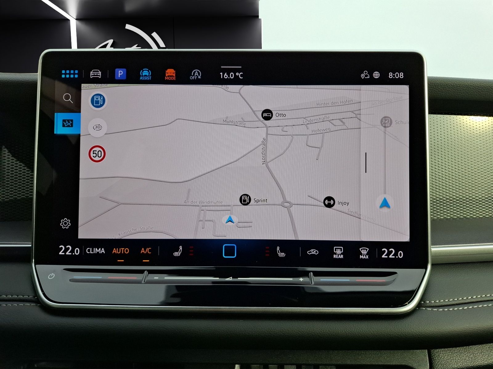 Fahrzeugabbildung Volkswagen Tayron eTSI Life DSG 7-Si Matrix AHK Navi AID AC