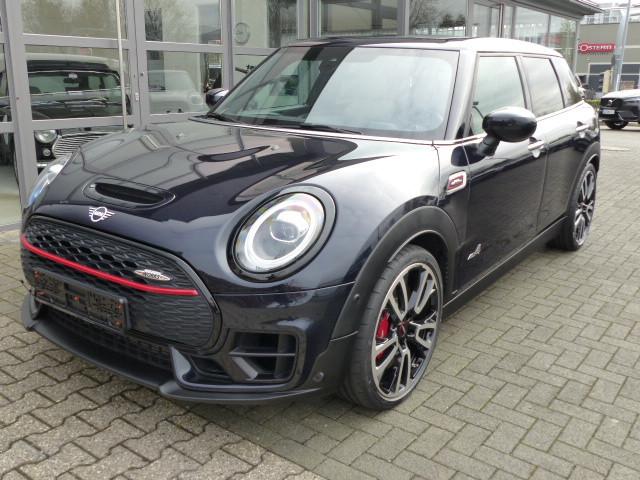 MINI Clubman JCW All4 Aut.*PANO*LEDER HELL*19"*CAM*