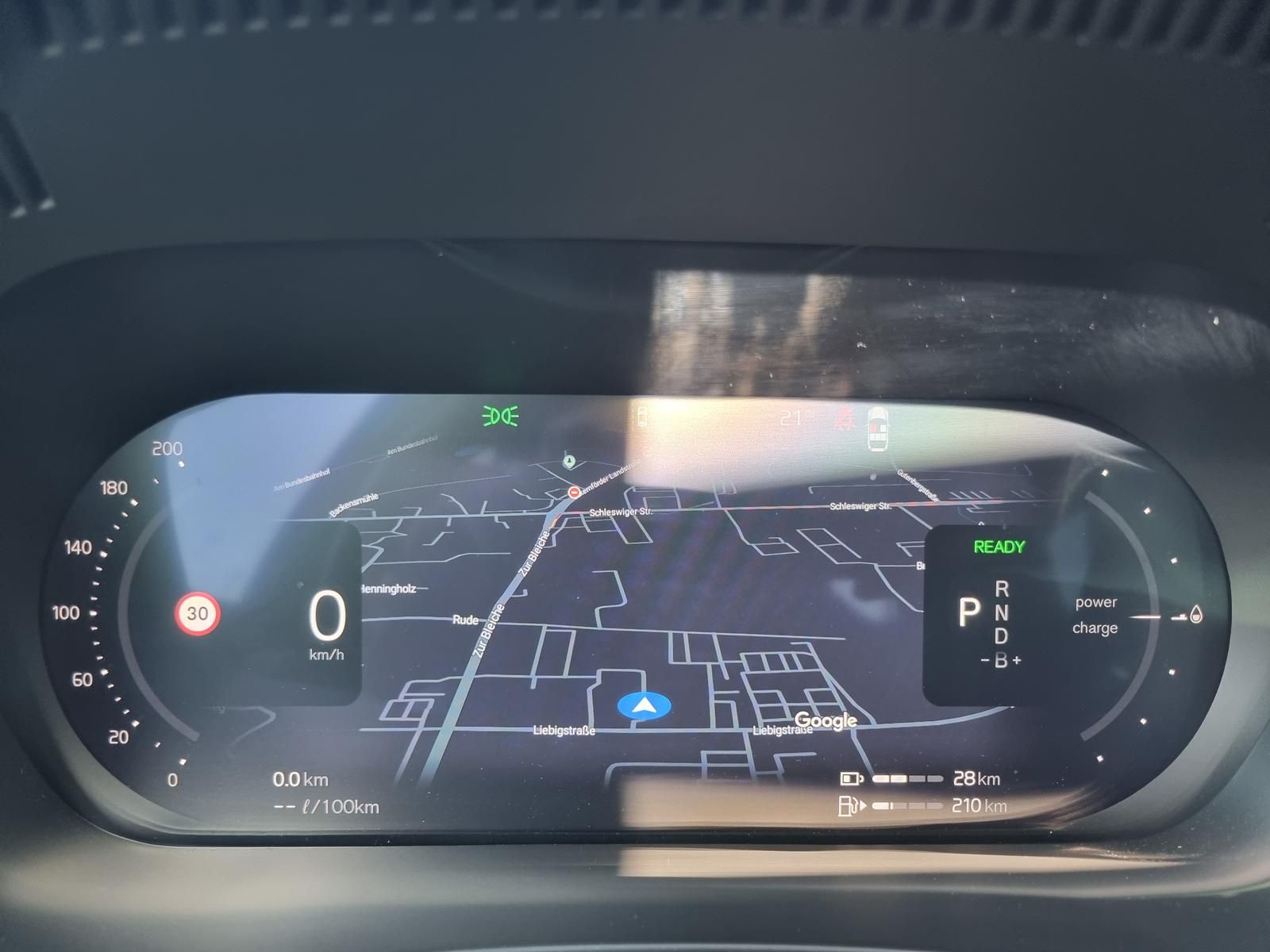Fahrzeugabbildung Volvo XC60 T8 Ultra Black Ed. 'Massage, Luftfahrwerk'