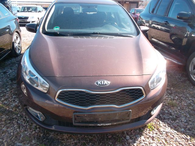 Kia ANDERE Ceed Edition 7