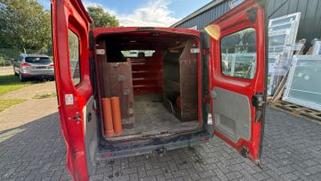 Opel Vivaro - 12