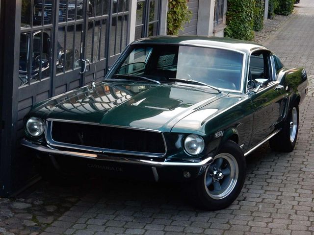 Ford Mustang 1968 Fastback GT J-Code, restauriert bei