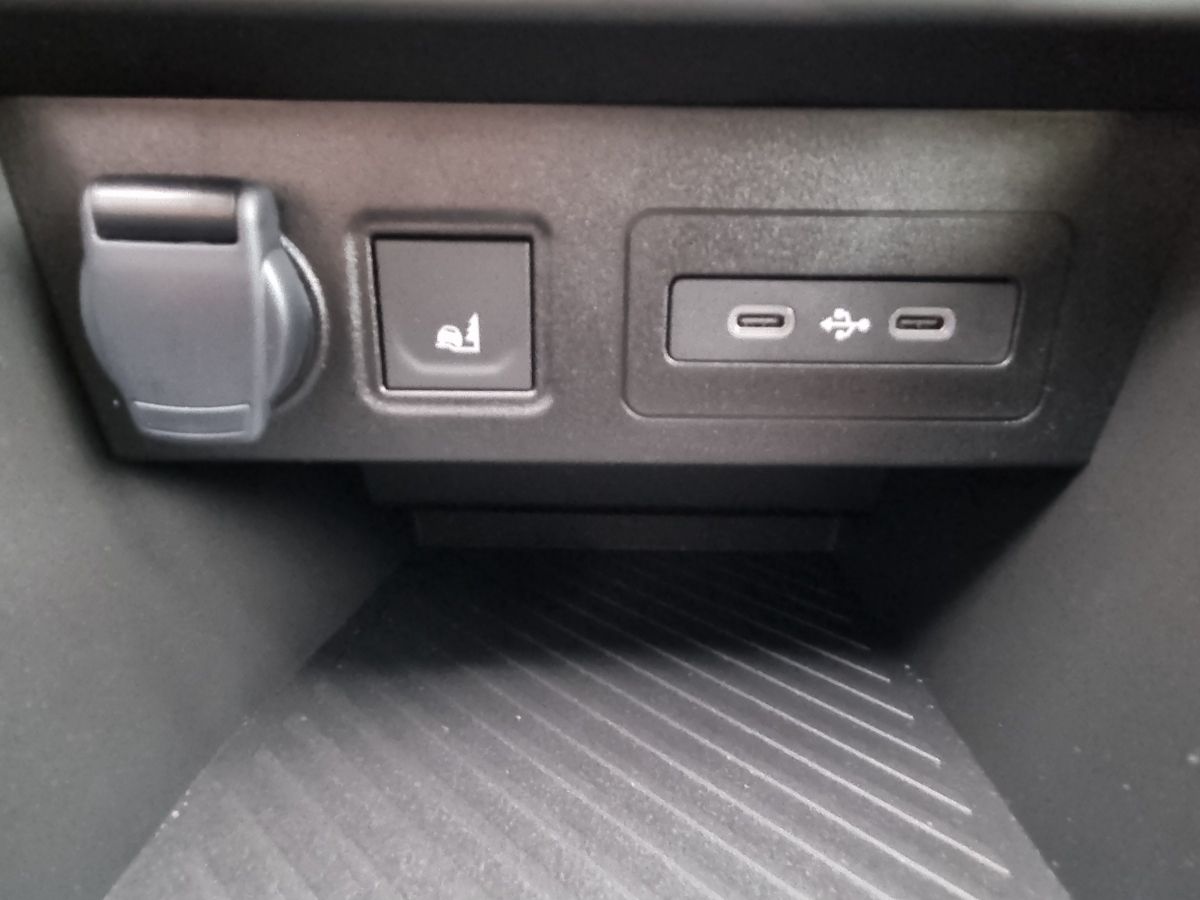 Fahrzeugabbildung Dacia Sandero Stepway Extreme Eco-G 120