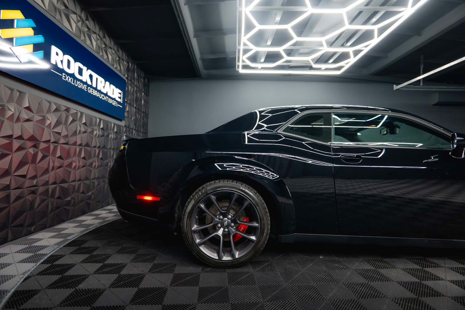 Fahrzeugabbildung Dodge Challenger 5.7 V8 R/T WIDE BODY SHAKER LAST CALL