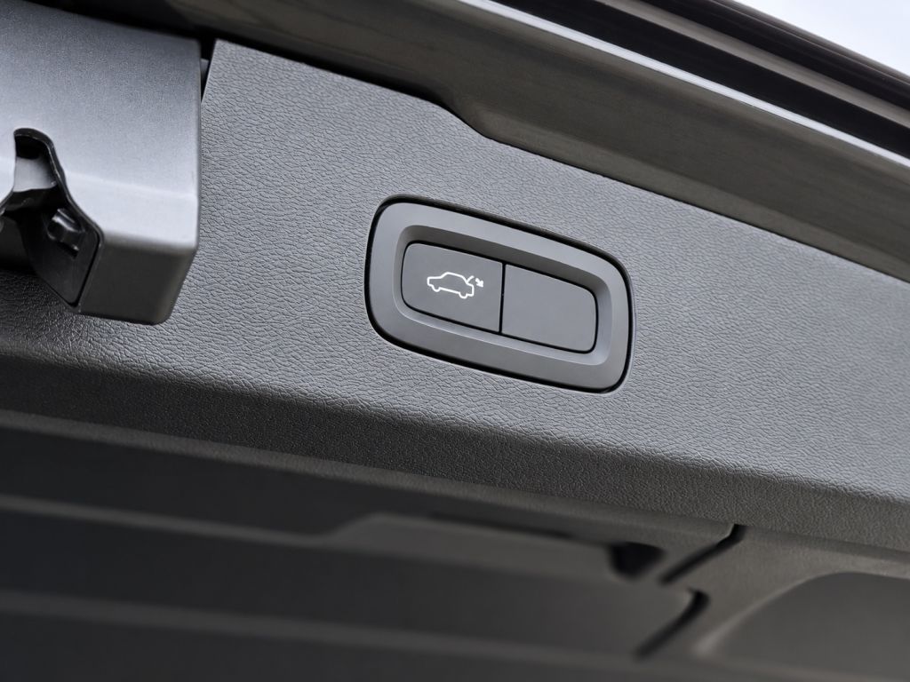 Volvo V60 D3 Geartronic Momentum Pro Parkassistenz – Bild 14