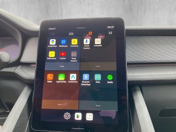 Polestar 2 82kWh Long Range Dual (MY24) Plus + 360
