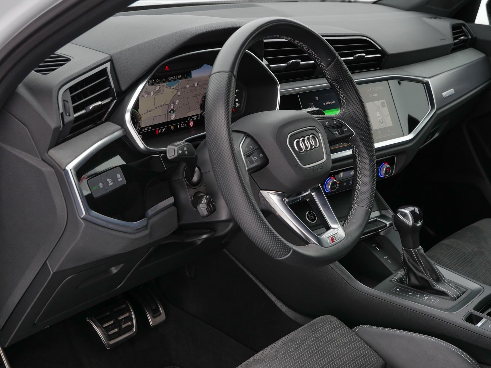 Audi Q3 - Bild 21