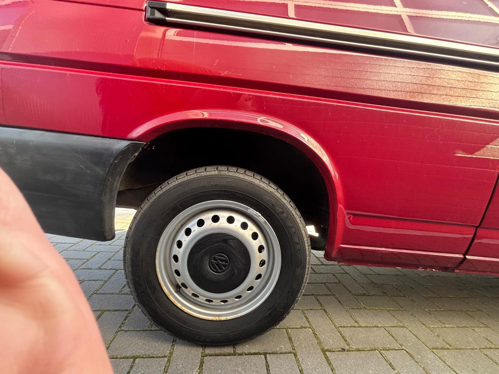 Volkswagen T4 2.5 TDI Kastenwagen langer Radstand 1.Hand