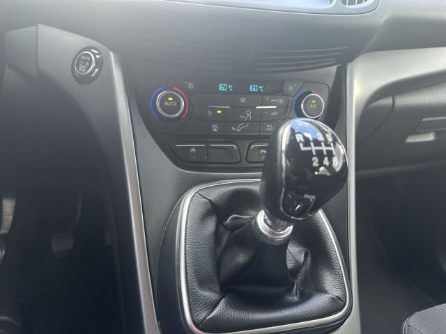 Kuga 1.5 Eco Cool & Connect 17 ALU RFK AHK Navi