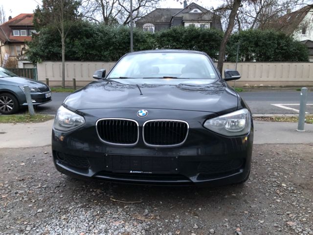 BMW 116i Lim.3 Trg.PDC.SHZ.SSD.6 Gang.Euro6