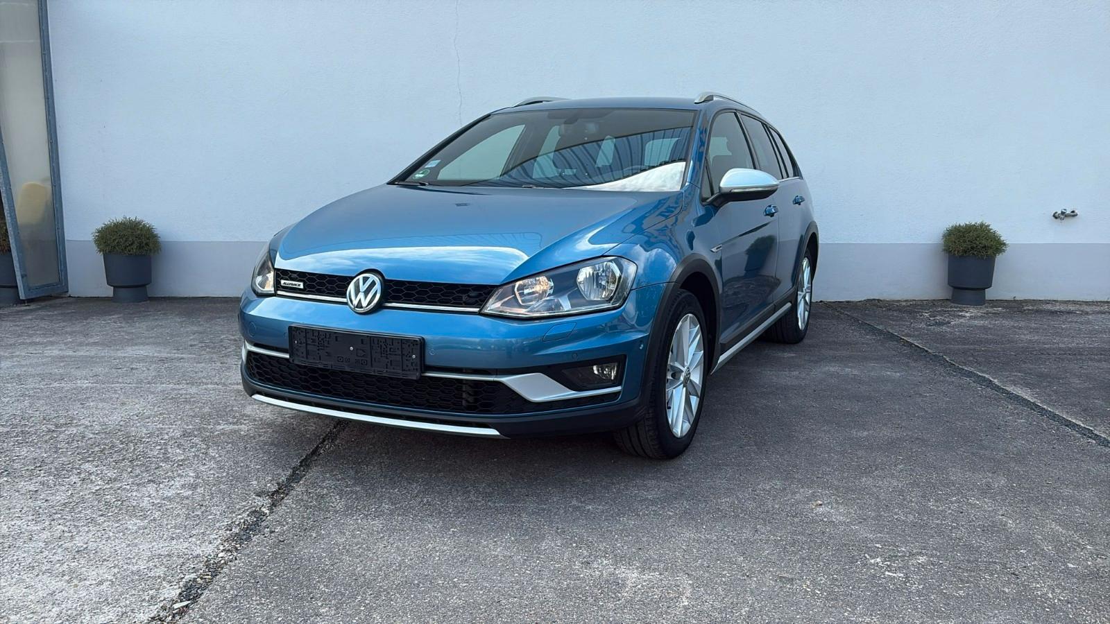 Volkswagen Golf VII Alltrack Variant  BMT 4Motion