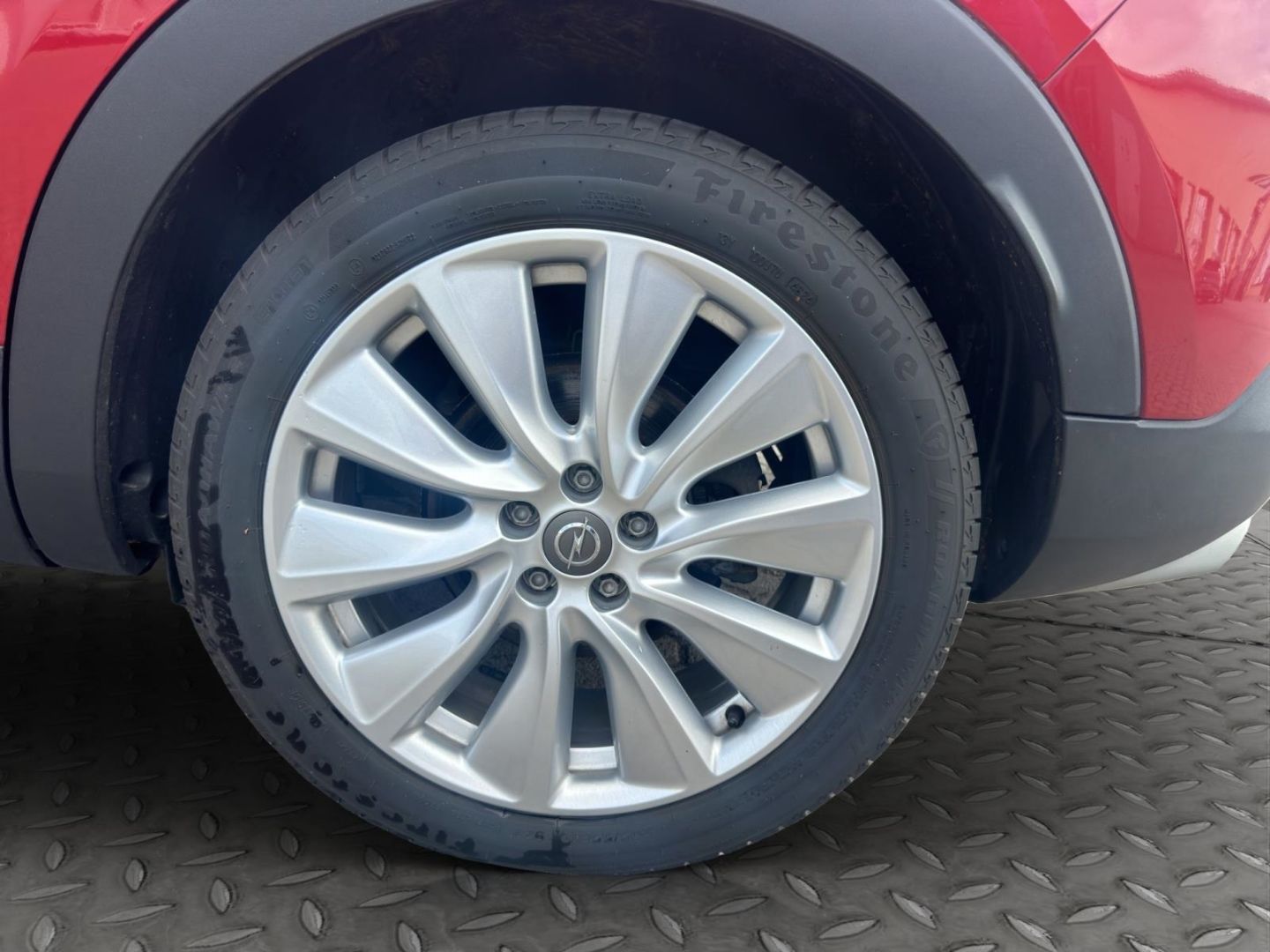 Fahrzeugabbildung Opel Grandland Ultimate Plug-in-Hybrid 4