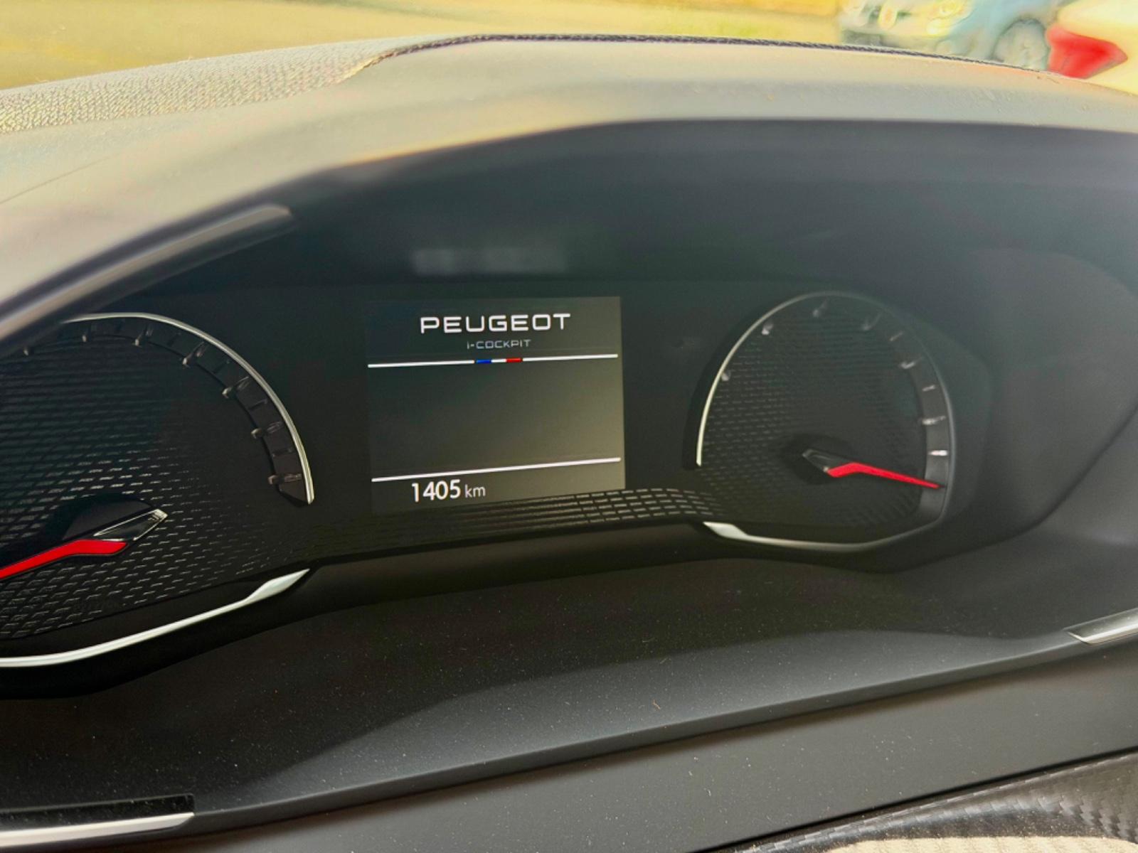 Peugeot 208 Style Multi LED Tempo Klima PDC SHZ 1.405 KM