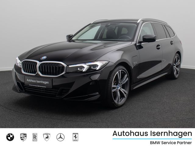 BMW 330e Panorama DAB CockPit+ Widscreen PDC 19Zoll