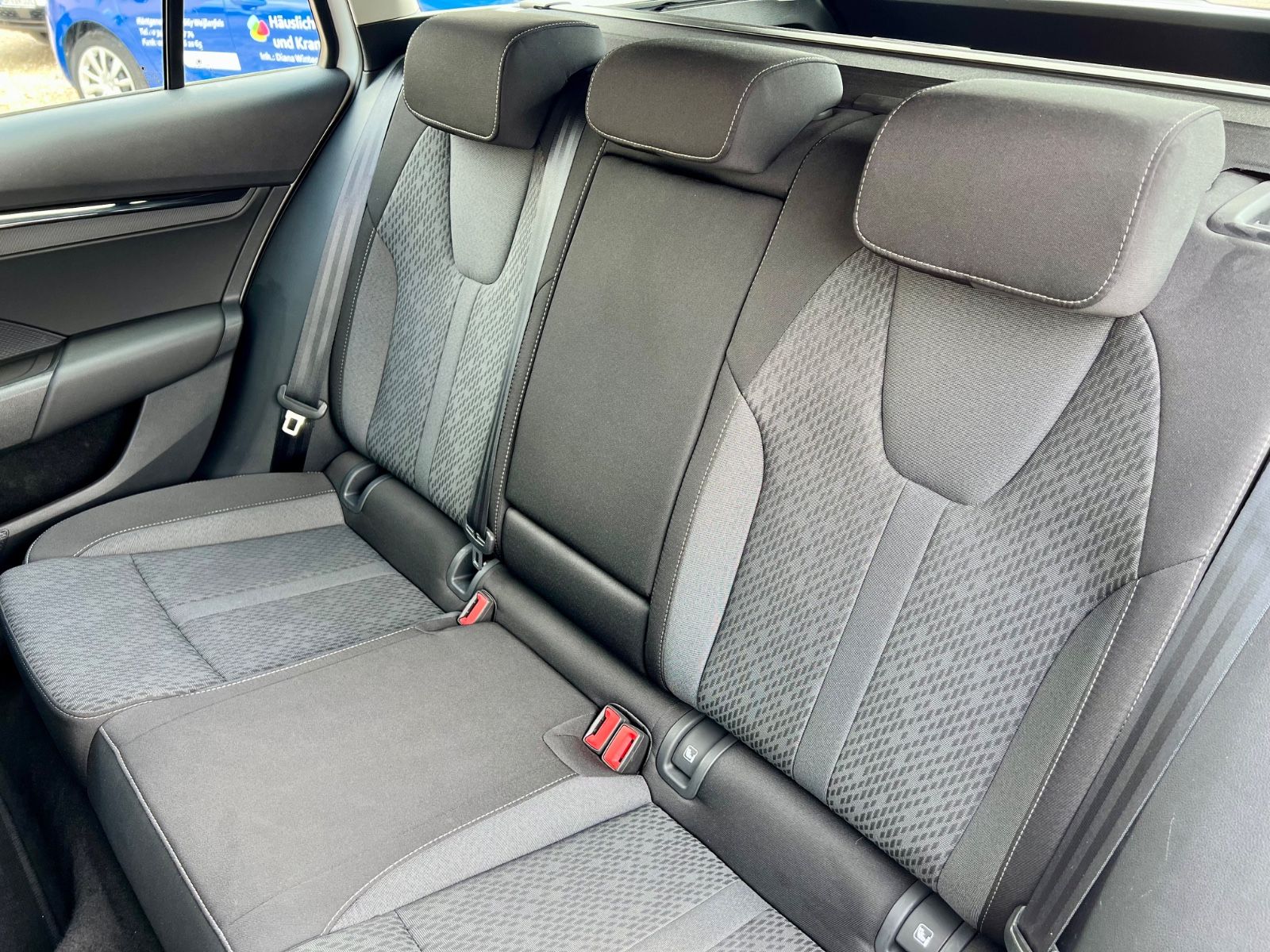 SKODA Octavia Combi Ambition AAC SHZ NAVI CARPLAY