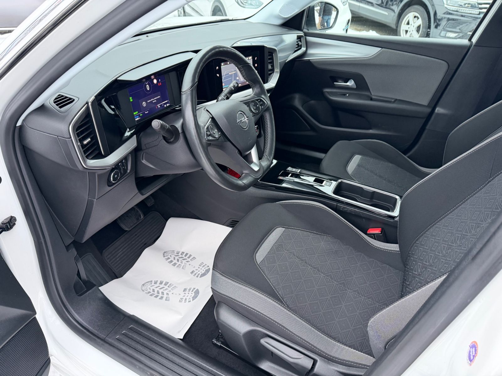 Fahrzeugabbildung Opel Mokka elektro°50 kWh°CCS°LED°Kamera°1.Hand°