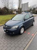 Volkswagen Golf Plus 2.0 TDI DPF Sportline Sportline - Volkswagen Golf Plus Sportline mit Diesel-Antrieb
