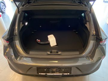 Bild 18 Opel ASTRA GS AHK AGR INFOTAINMENTPAKET