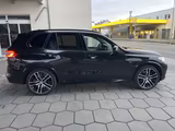 BMW X5 xDrive 45e M Sport Softclose H&K Night-V."22 - BMW X5: Sport