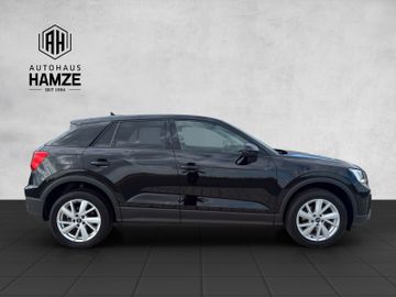 Audi Q2 35 TFSI basis 7-Gang S tronic|Kamera|Navi|LED