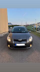 Toyota Auris 2,0-l-D-4D Executive Executive