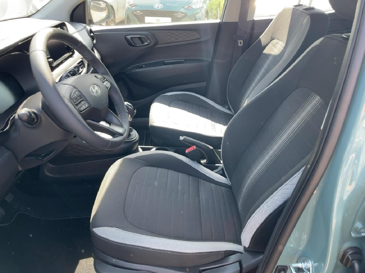 Fahrzeugabbildung Hyundai i10 Trend