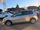 Volkswagen Golf Sportsvan VII Lounge  *NAVI*KAMERA*SHZ* - Volkswagen Golf Sportsvan LOUNGE mit Diesel-Antrieb