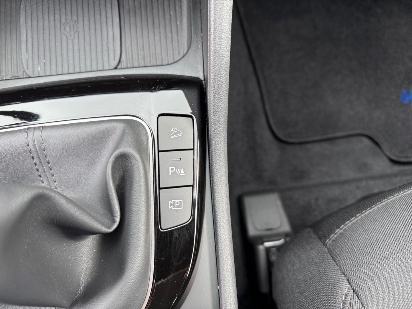 Fahrzeugabbildung Hyundai Tucson Select FL 1.6 T-GDI ALLWETTER+KAMERA+ACAA