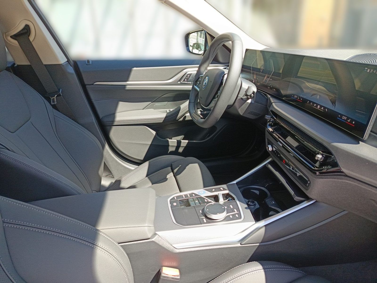 BMW i4 - Bild 22