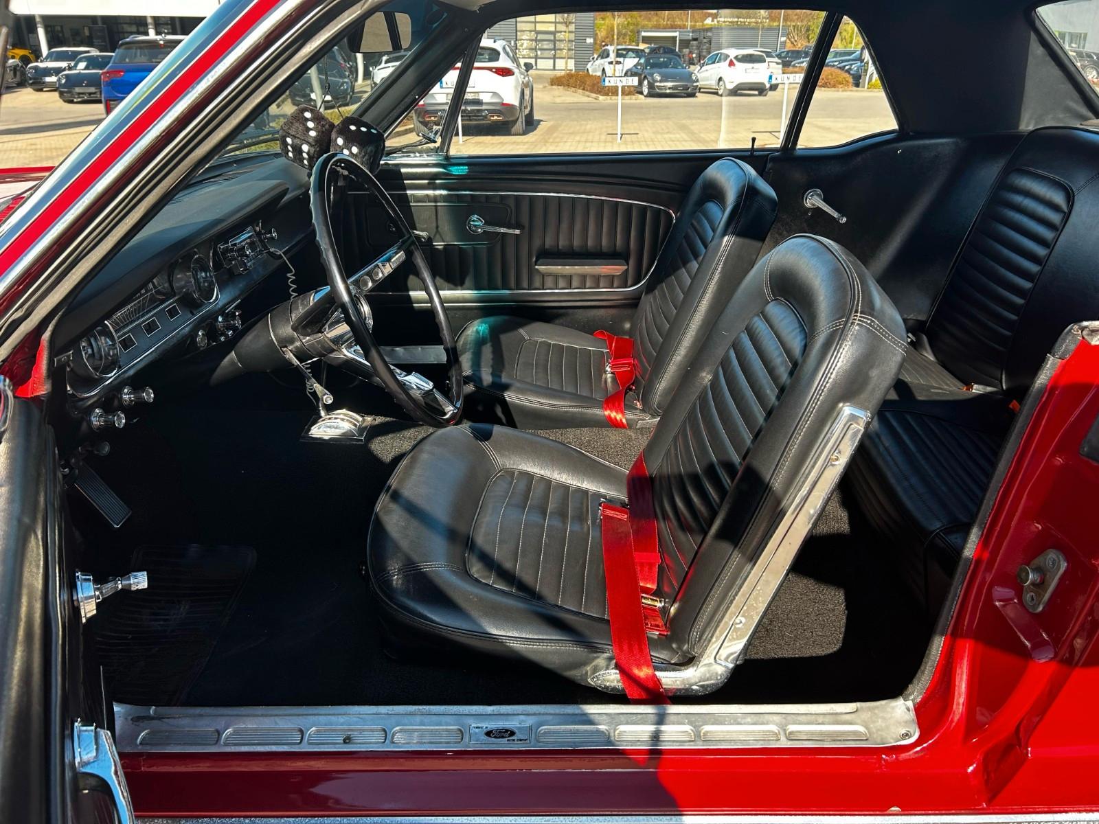 Ford Mustang 4.7 V8 200ch - Immatriculation Collection - Nombreux travaux effectués