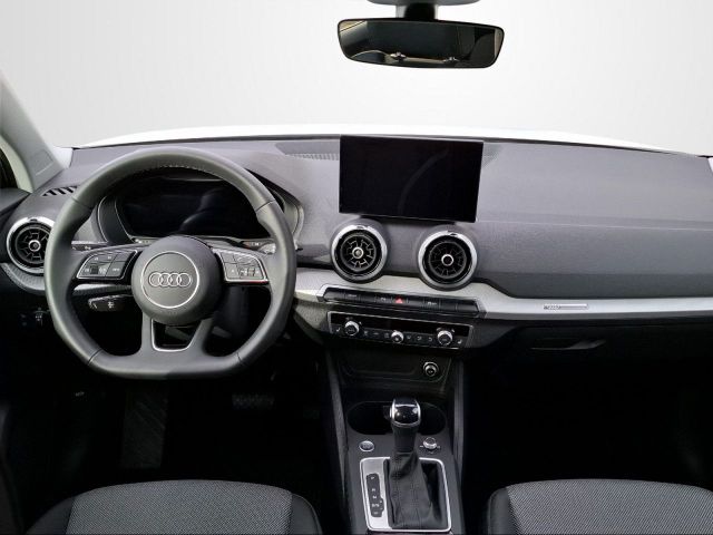 Q2 ADVANCED 35 TFSI S-TRONIC MATRIX+SHZ+APP