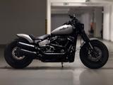 Harley-Davidson Fat Bob 114 Custom LEBENSLANGE GARANTIE