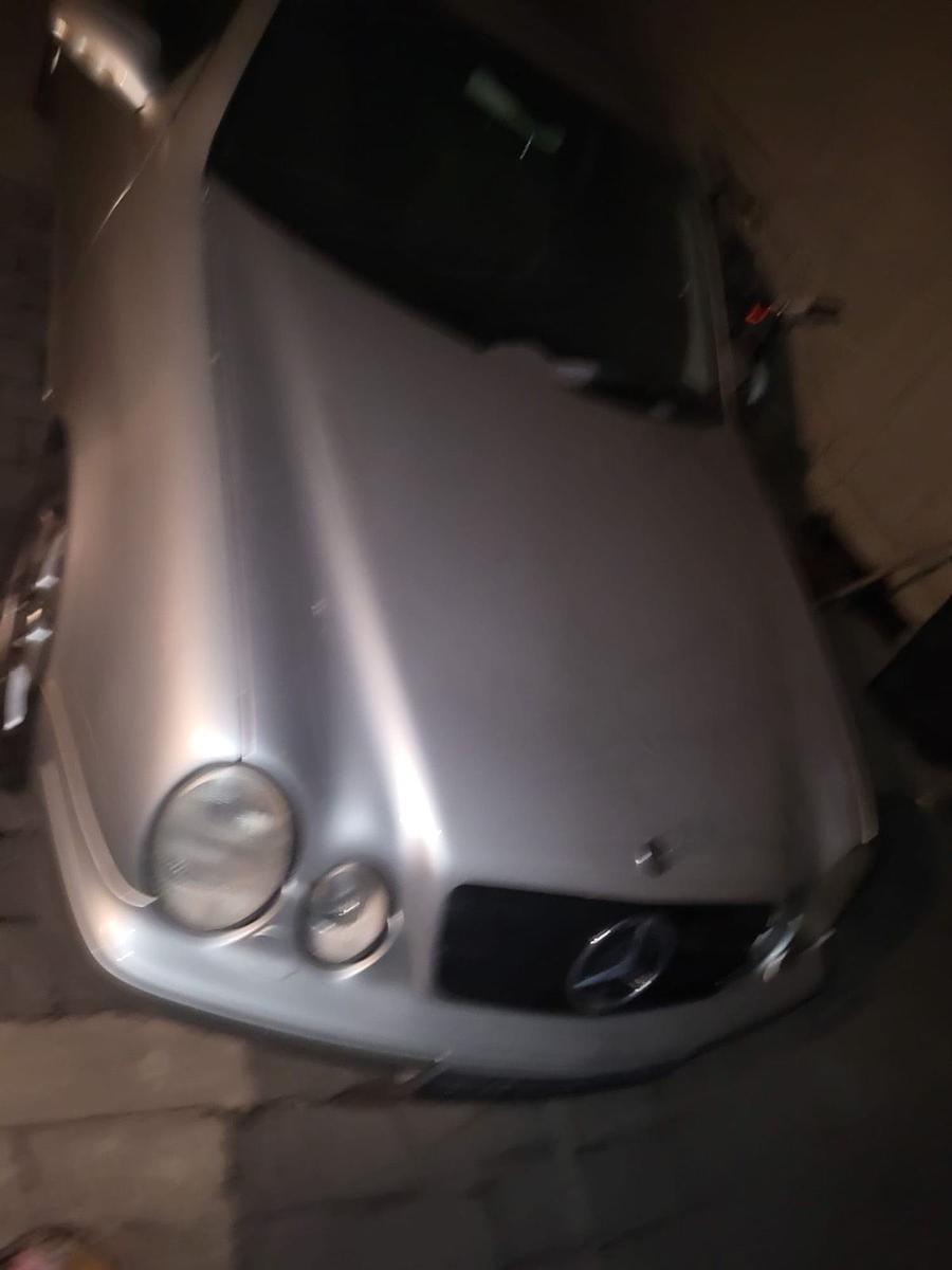 Mercedes-Benz CLK 230