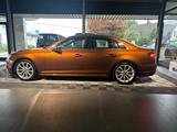 Audi A4 3x S Line Audi Exclusive / Individual Sport - Audi A4: Limousine, Line