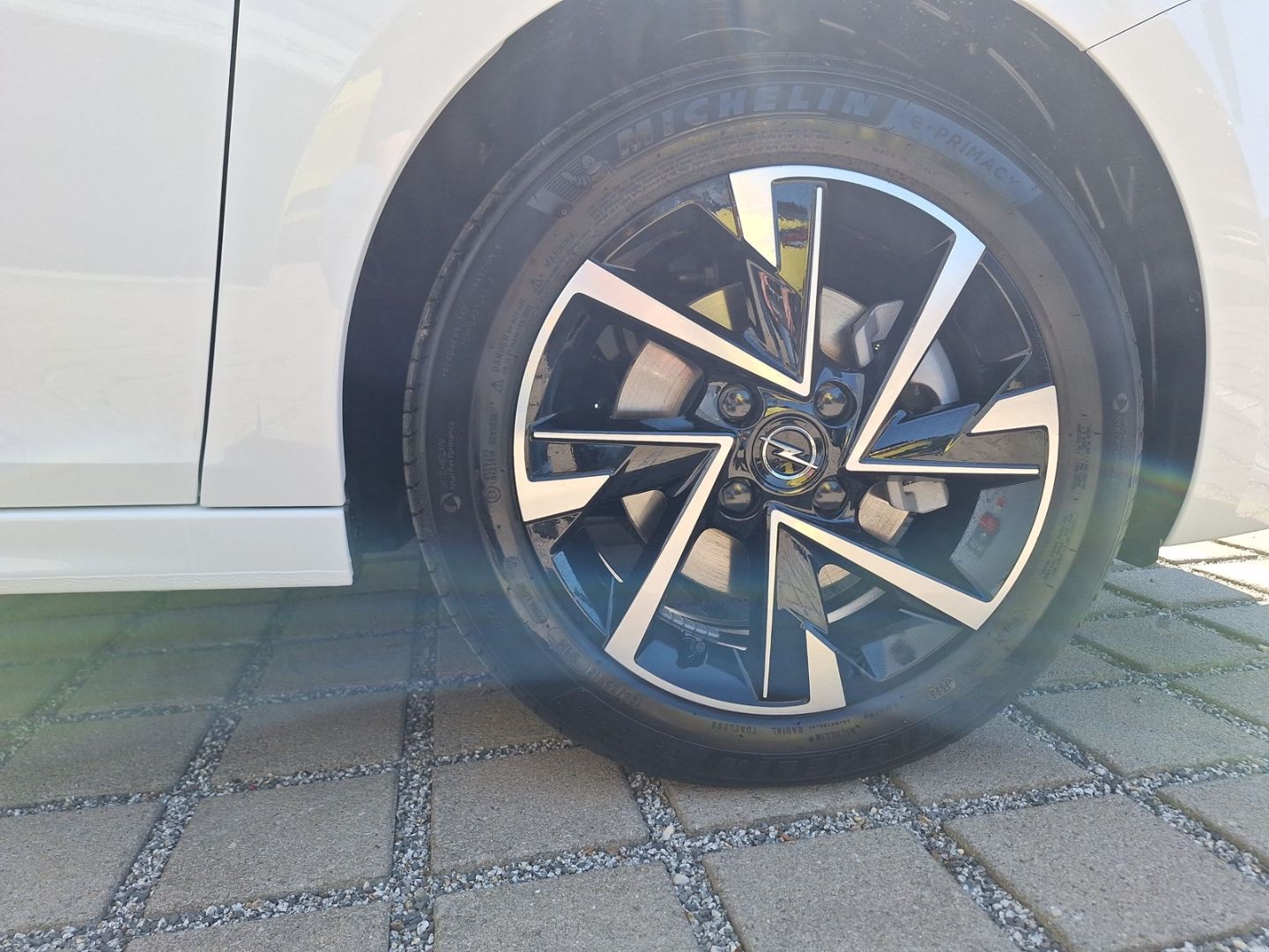 Opel Corsa - Bild 8