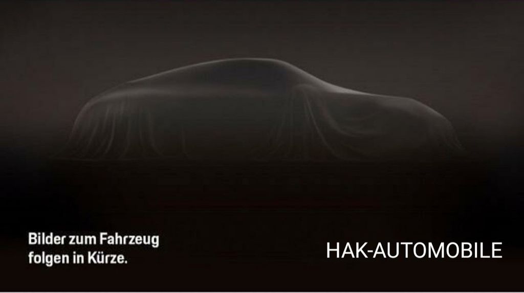 Image of Audi Q8