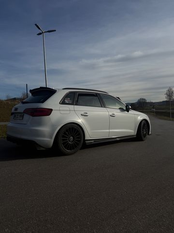 AUDI A3 1.4 TFSI S tronic Ambiente Sportback Ambiente